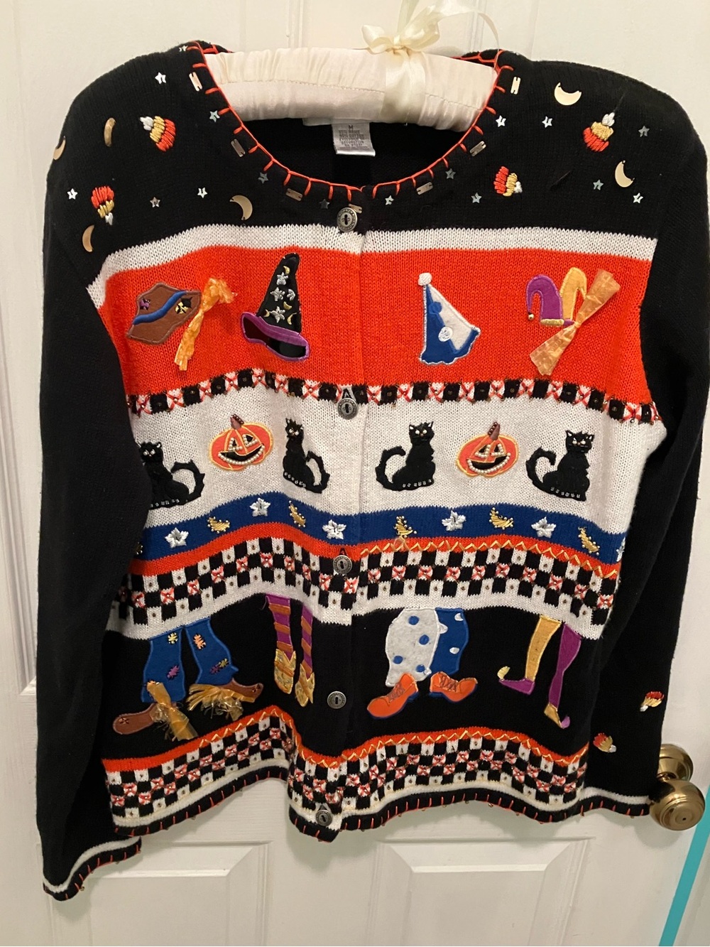 Women’s Medium Halloween Cardigan